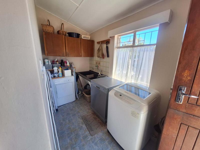 3 Bedroom Property for Sale in Albertinia Western Cape